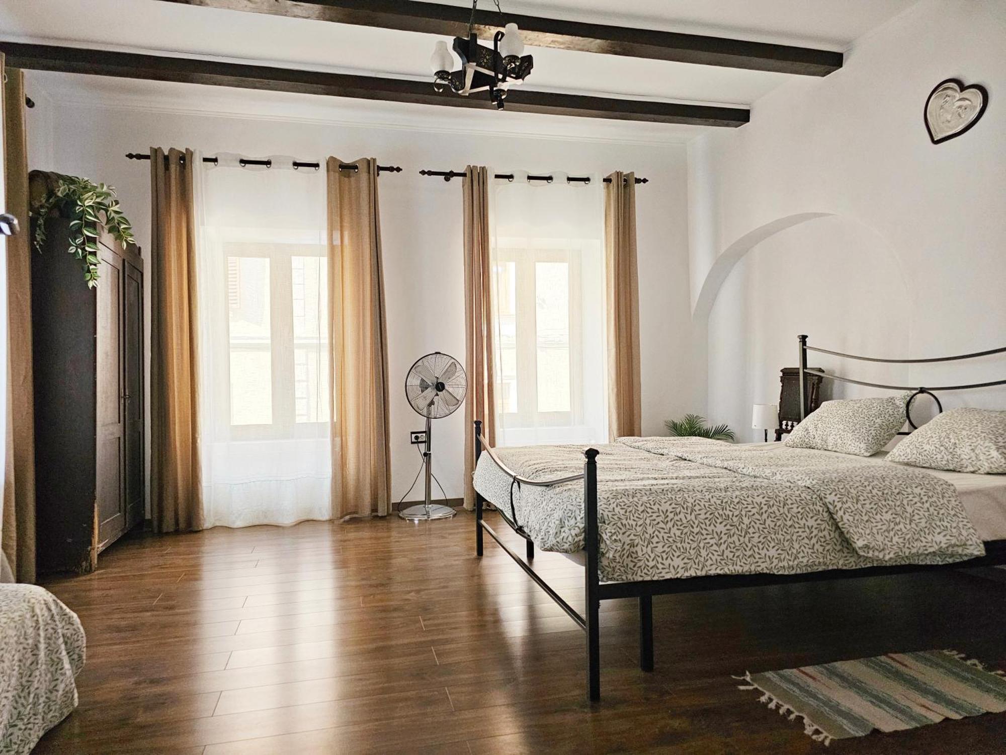 Central Cozy House Sibiuアパートメント エクステリア 写真
